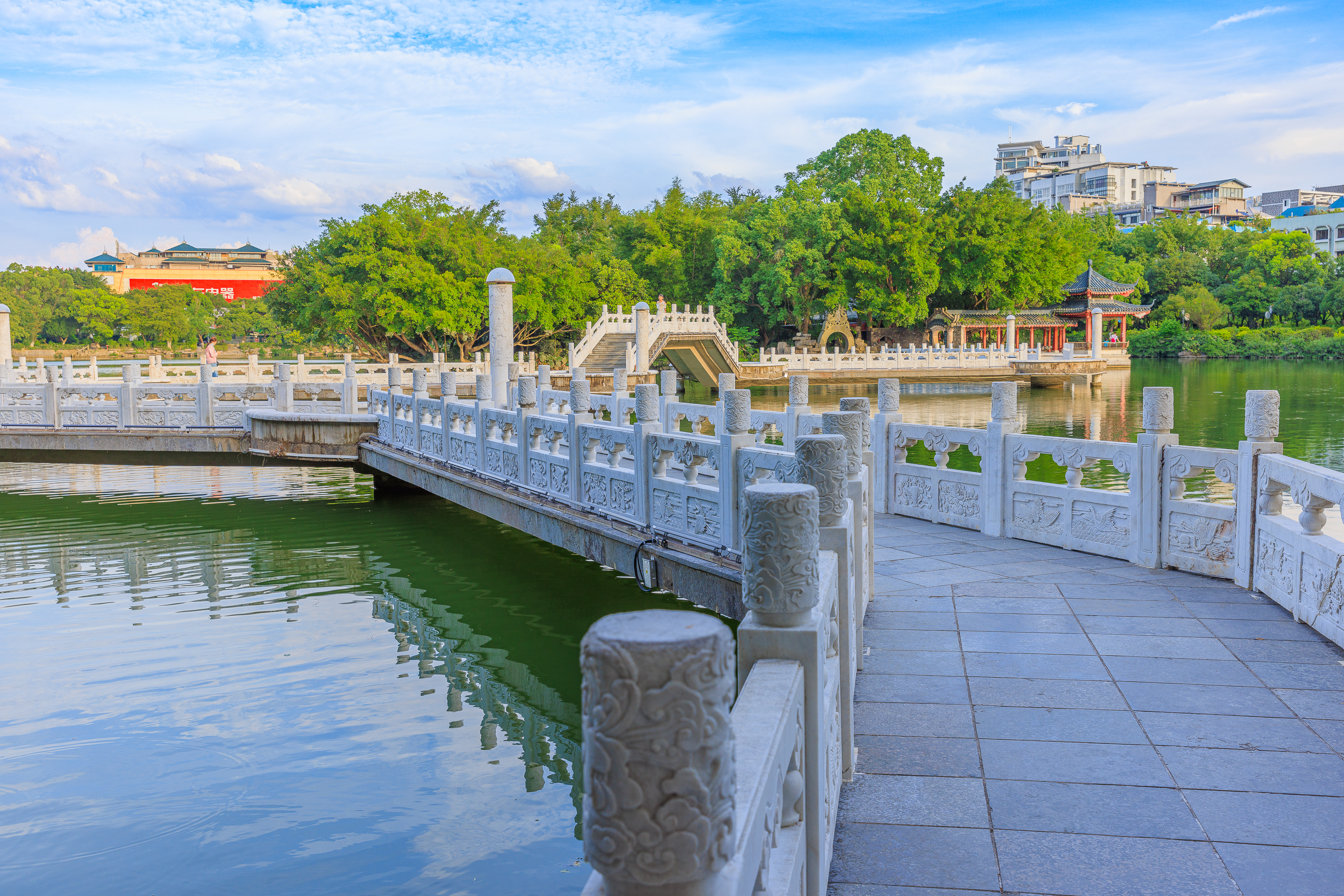 Shanhu Lake